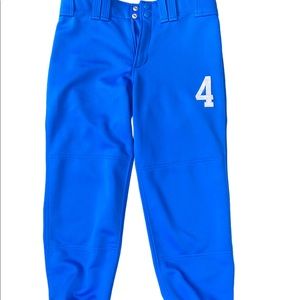 Size S women’s softball pants